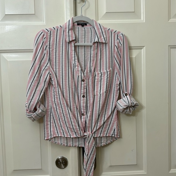 Long sleeve shirt, ties on the front. Sz:S - Picture 1 of 7